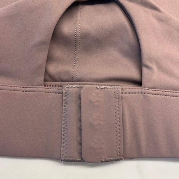 Brand new, never worn. Brown sports bra. Padding. Adjustable back. Size M. - Picture 4 of 6